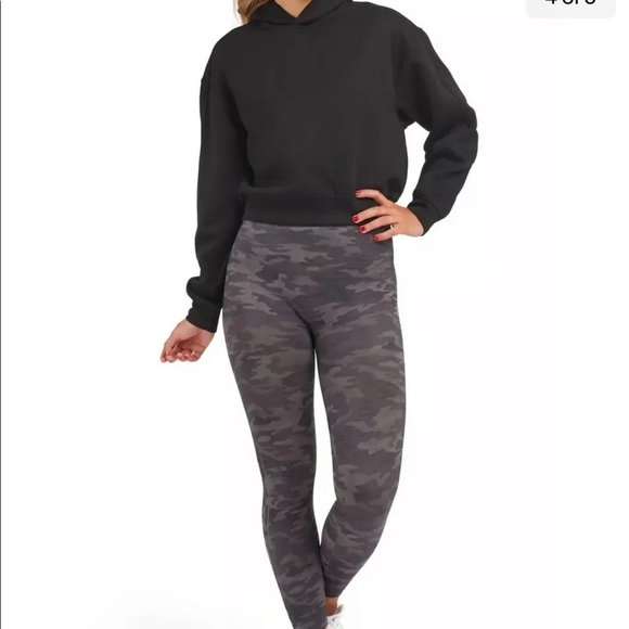 NWT Spanx Look At Me Now Seamless Leggings Heather Camo 1X - Picture 5 of 7